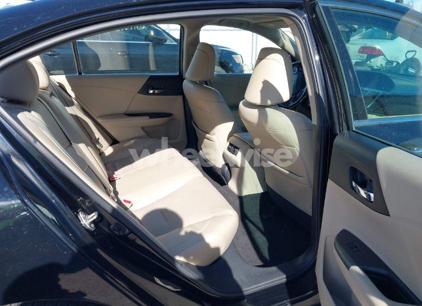 Photo 8 of 2016 Honda Accord EX-L V-6 (VIN 1HGCR3F8XGA027102)