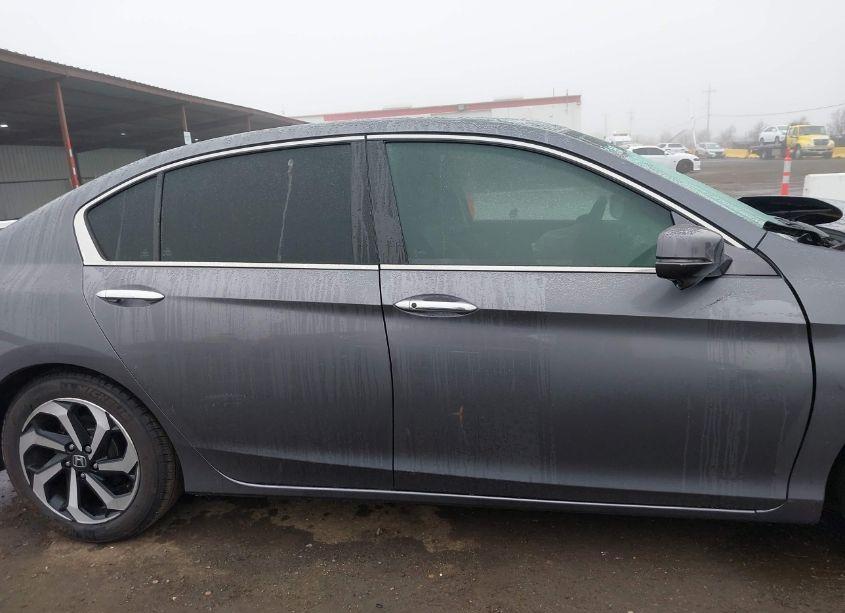 Photo 14 of 2016 Honda Accord EX-L V-6 (VIN 1HGCR3F8XGA033854)