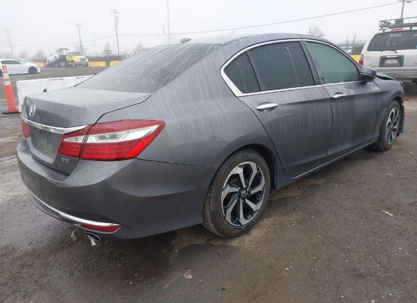 Photo 4 of 2016 Honda Accord EX-L V-6 (VIN 1HGCR3F8XGA033854)