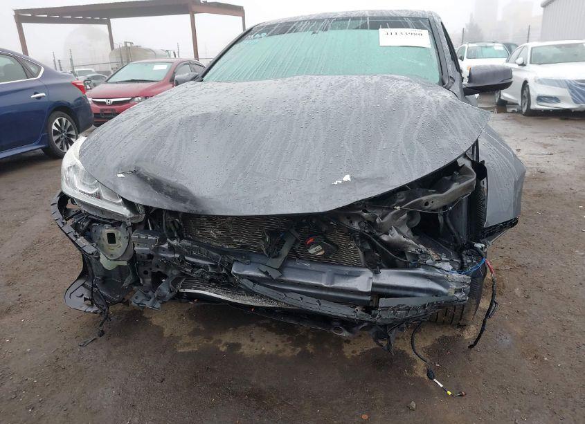 Photo 6 of 2016 Honda Accord EX-L V-6 (VIN 1HGCR3F8XGA033854)