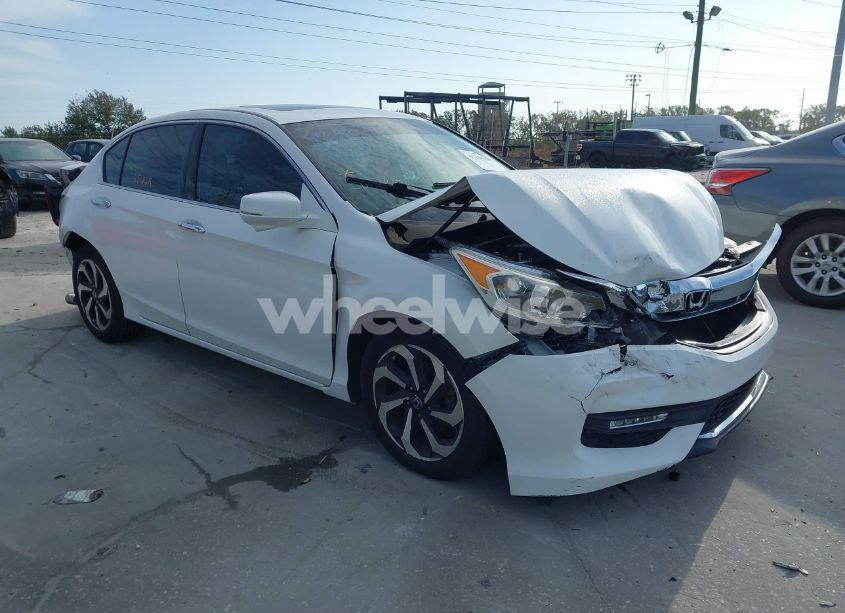 2017 Honda Accord EX-L V6 (VIN 1HGCR3F8XHA005702) main photo
