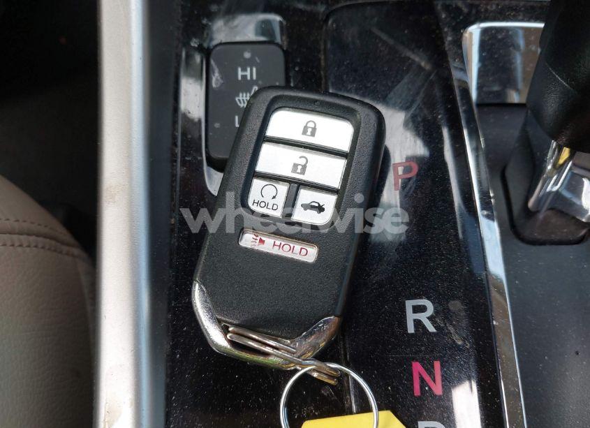 Photo 11 of 2017 Honda Accord EX-L V6 (VIN 1HGCR3F8XHA005702)