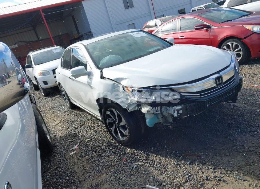 2017 Honda Accord EX-L V6 (VIN 1HGCR3F8XHA041342) main photo
