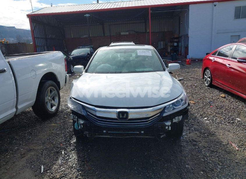 Photo 12 of 2017 Honda Accord EX-L V6 (VIN 1HGCR3F8XHA041342)