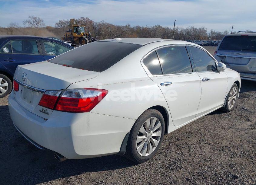 Photo 4 of 2014 Honda Accord TOURING (VIN 1HGCR3F90EA027356)