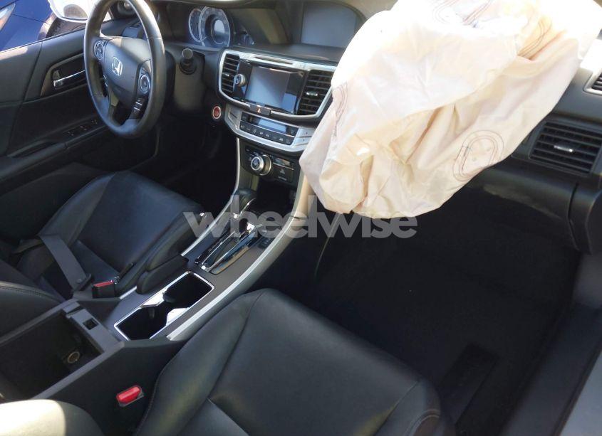 Photo 5 of 2015 Honda Accord TOURING (VIN 1HGCR3F90FA029559)