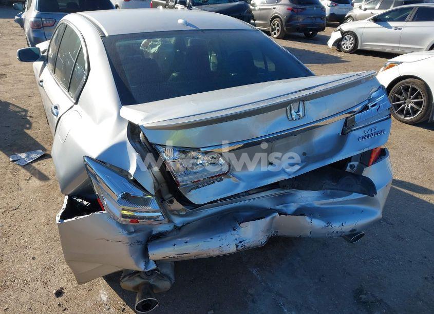 Photo 6 of 2015 Honda Accord TOURING (VIN 1HGCR3F90FA029559)