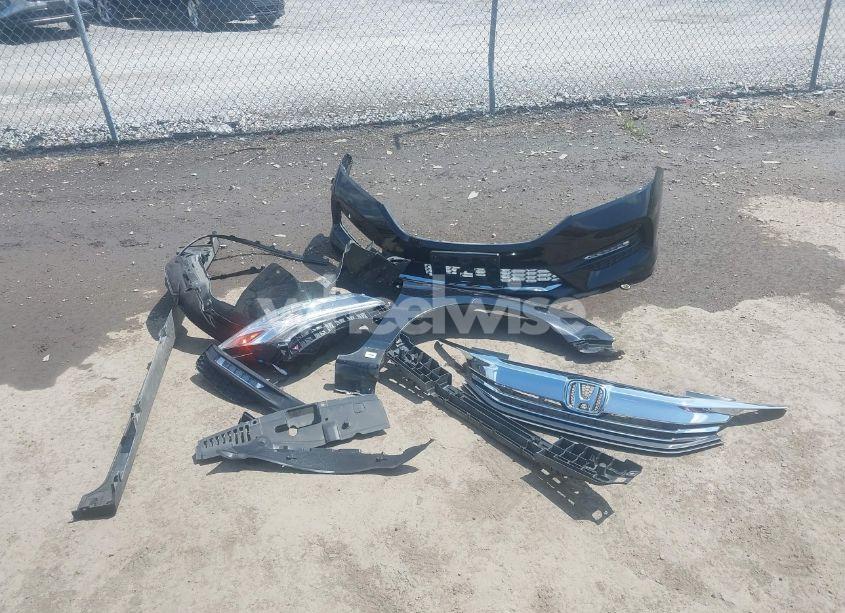 Photo 12 of 2017 Honda Accord TOURING V6 (VIN 1HGCR3F90HA030200)