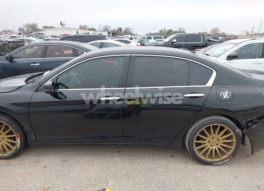 Photo 14 of 2013 Honda Accord TOURING (VIN 1HGCR3F91DA031429)