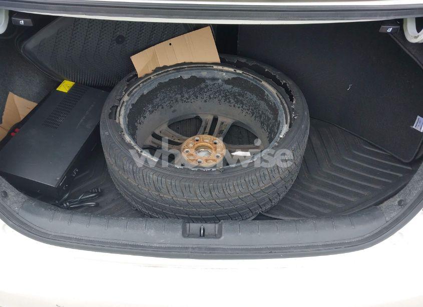 Photo 12 of 2016 Honda Accord TOURING (VIN 1HGCR3F91GA006924)