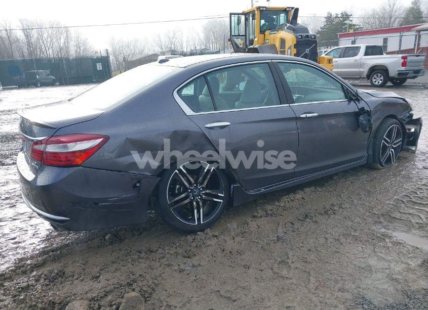 Photo 4 of 2016 Honda Accord TOURING (VIN 1HGCR3F91GA016417)