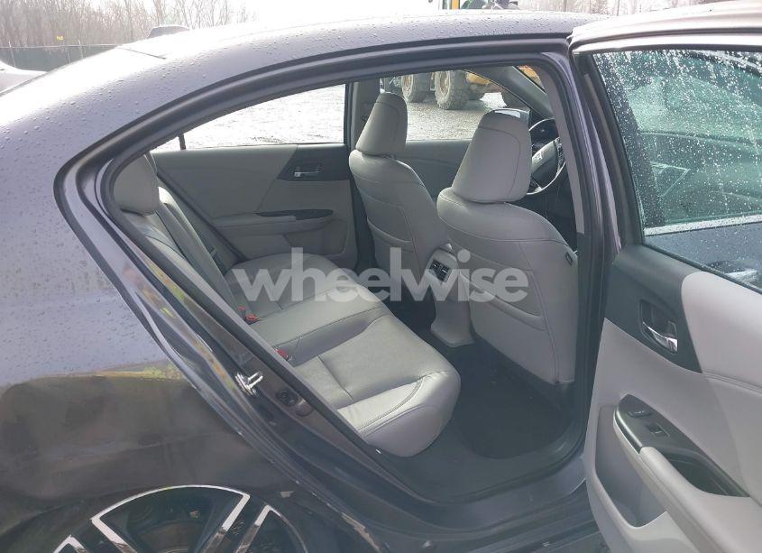 Photo 8 of 2016 Honda Accord TOURING (VIN 1HGCR3F91GA016417)