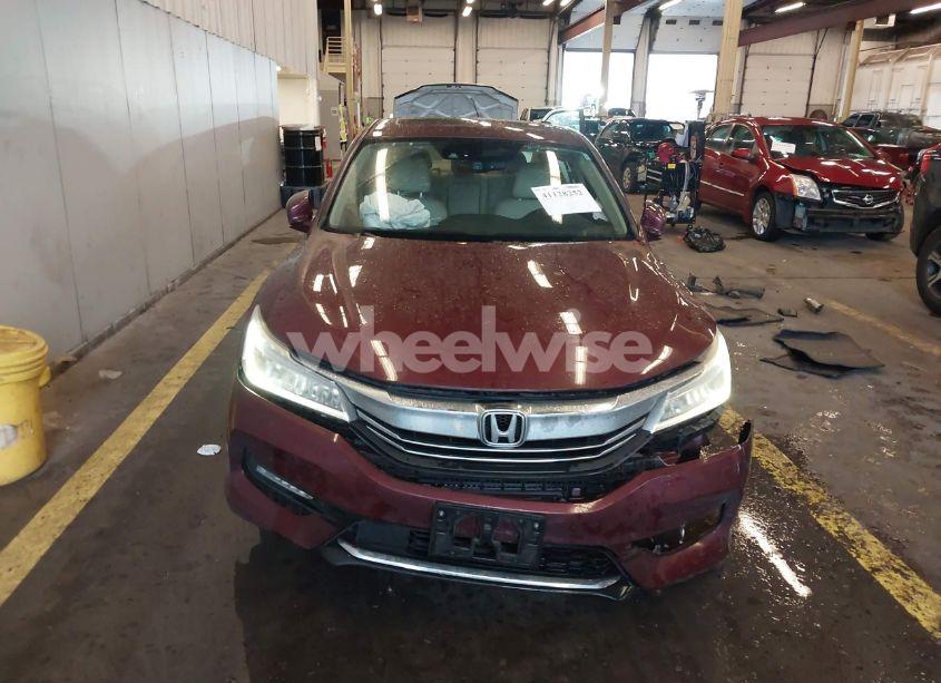 Photo 6 of 2017 Honda Accord TOURING V6 (VIN 1HGCR3F91HA024762)