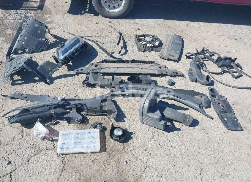 Photo 12 of 2017 Honda Accord TOURING V6 (VIN 1HGCR3F91HA033199)