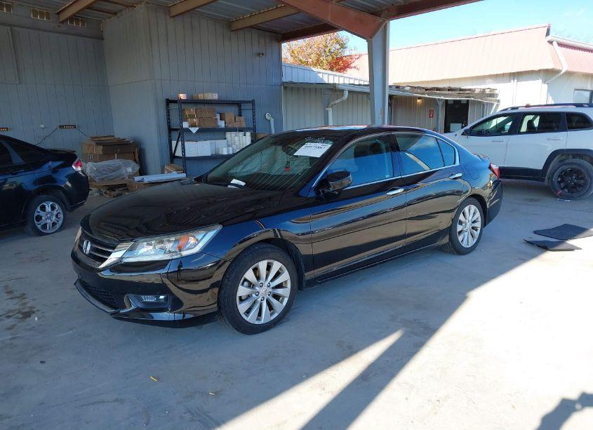Photo 2 of 2014 Honda Accord TOURING (VIN 1HGCR3F92EA003611)