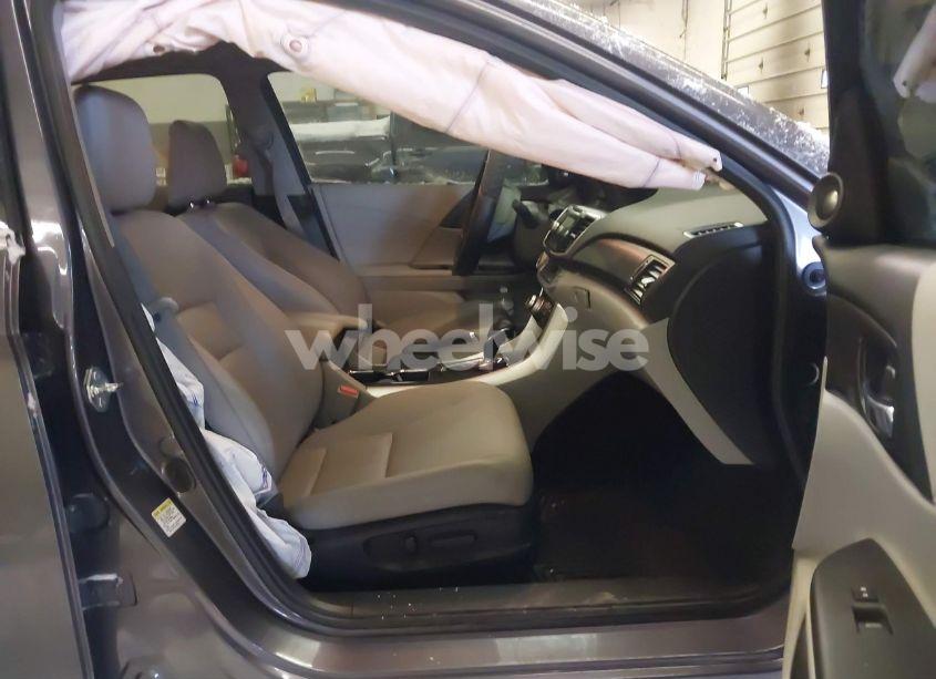 Photo 5 of 2014 Honda Accord TOURING (VIN 1HGCR3F92EA038231)