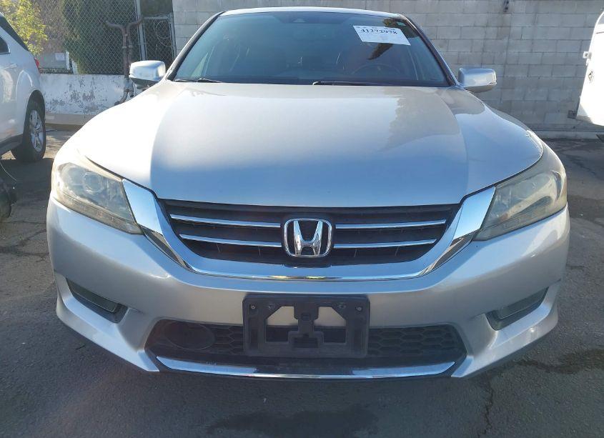 Photo 12 of 2015 Honda Accord TOURING (VIN 1HGCR3F92FA031569)
