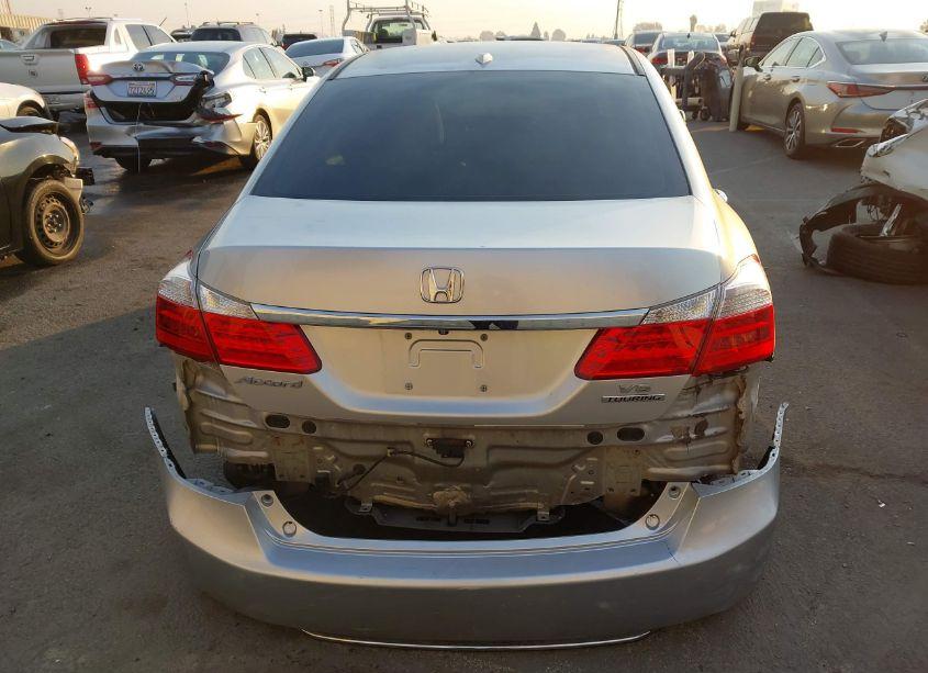Photo 16 of 2015 Honda Accord TOURING (VIN 1HGCR3F92FA031569)