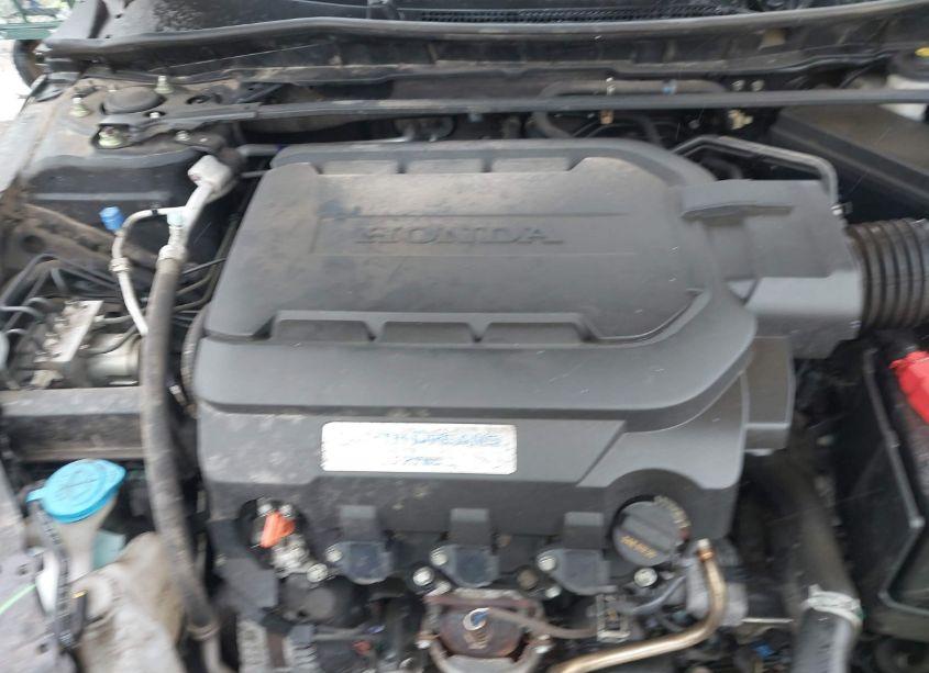 Photo 10 of 2015 Honda Accord TOURING (VIN 1HGCR3F92FA035959)