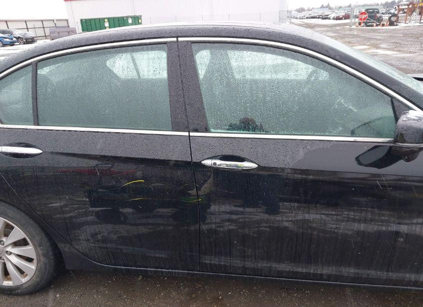 Photo 14 of 2015 Honda Accord TOURING (VIN 1HGCR3F92FA035959)