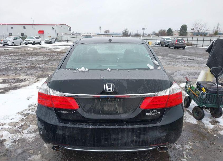 Photo 17 of 2015 Honda Accord TOURING (VIN 1HGCR3F92FA035959)