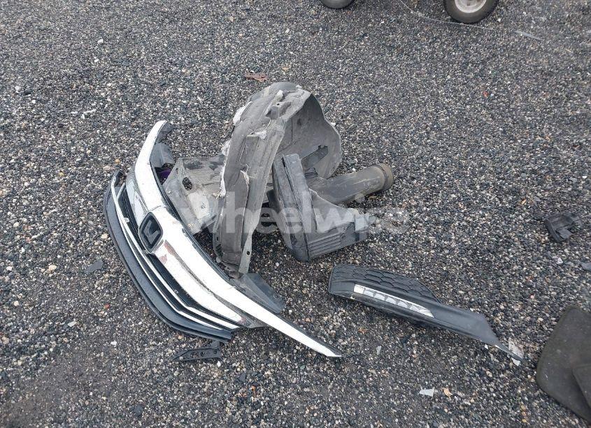 Photo 11 of 2016 Honda Accord TOURING (VIN 1HGCR3F92GA011162)