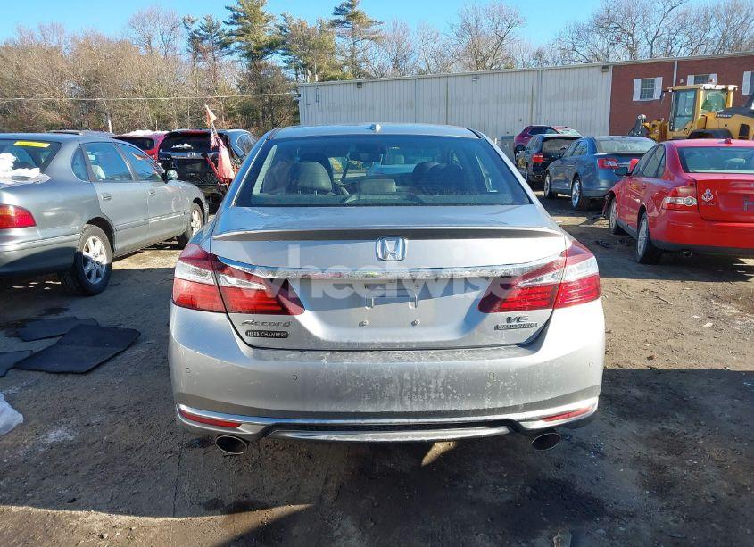 Photo 17 of 2016 Honda Accord TOURING (VIN 1HGCR3F92GA012537)