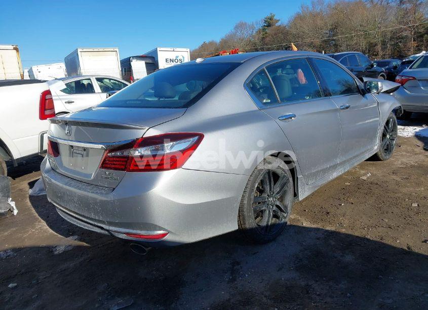 Photo 4 of 2016 Honda Accord TOURING (VIN 1HGCR3F92GA012537)