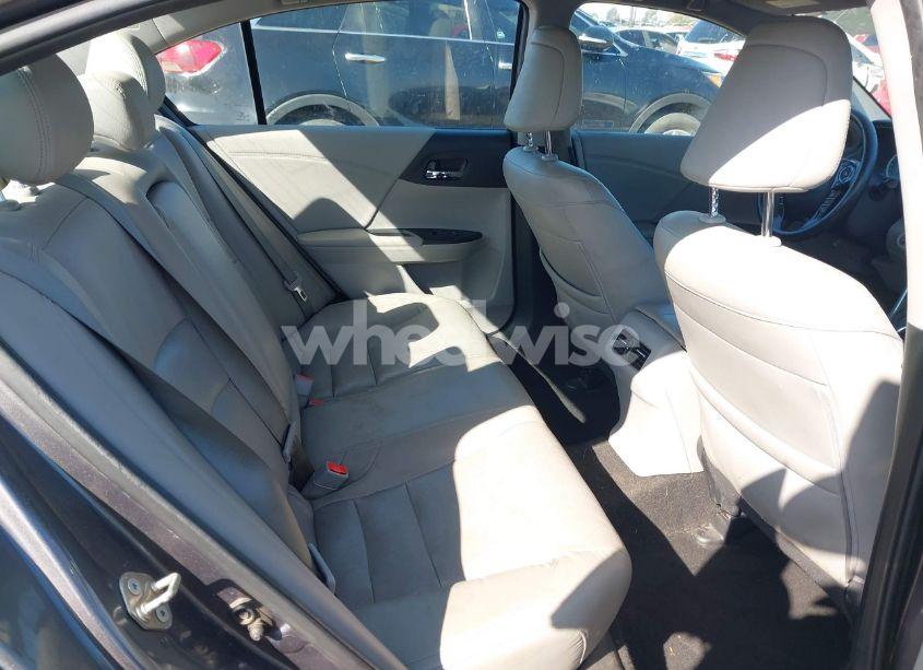 Photo 8 of 2017 Honda Accord TOURING V6 (VIN 1HGCR3F92HA038542)