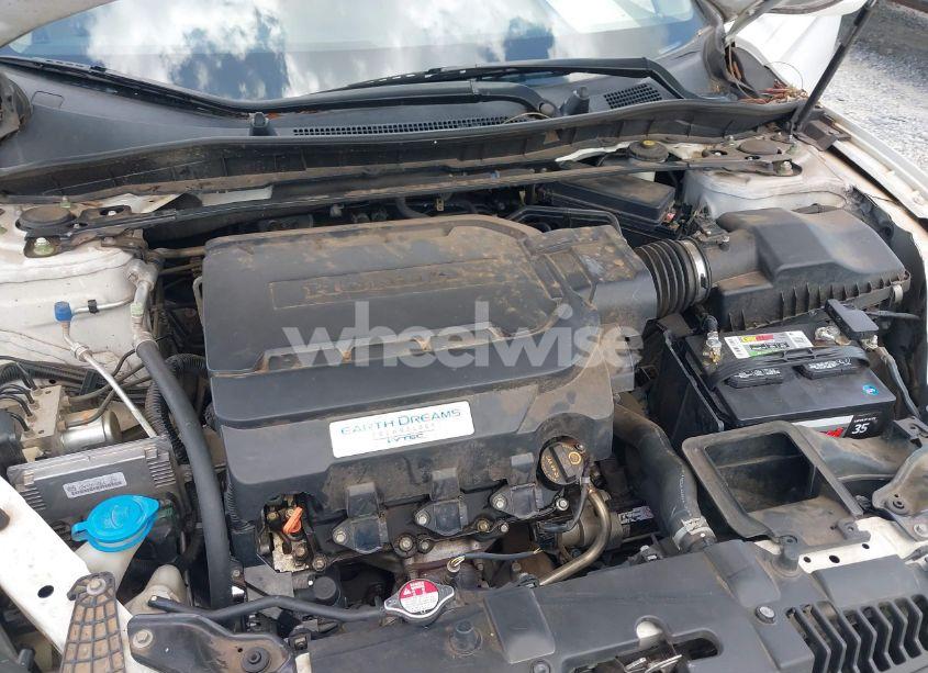Photo 10 of 2014 Honda Accord TOURING (VIN 1HGCR3F93EA013564)