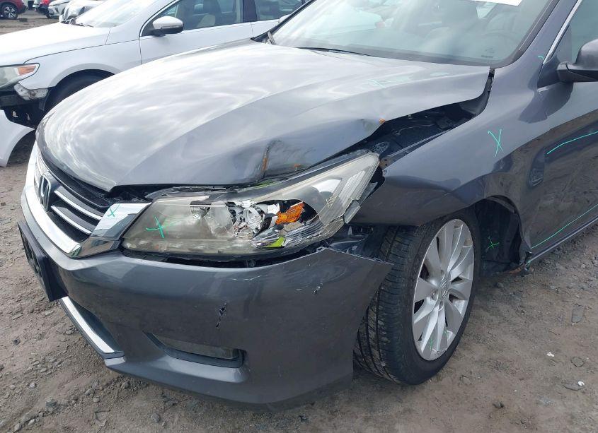 Photo 6 of 2014 Honda Accord TOURING (VIN 1HGCR3F93EA019977)