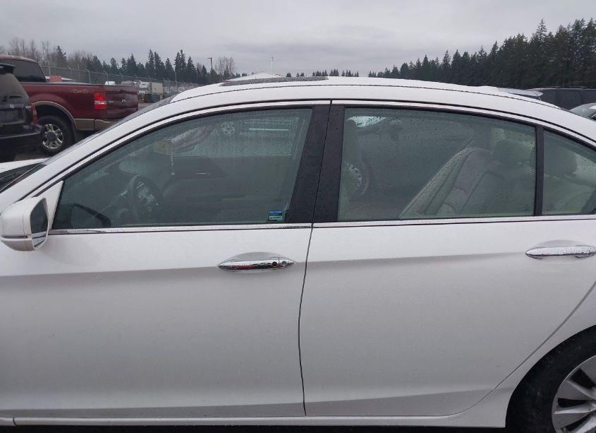 Photo 15 of 2014 Honda Accord TOURING (VIN 1HGCR3F93EA024452)