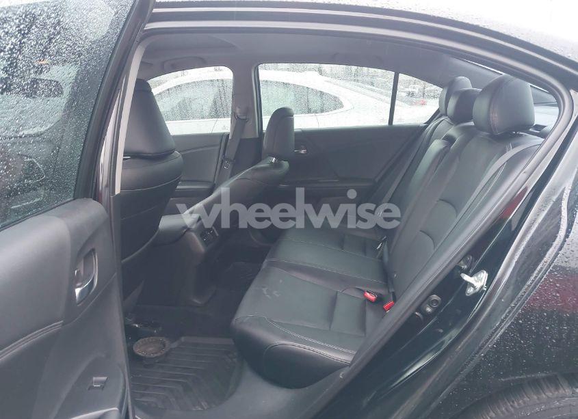 Photo 8 of 2015 Honda Accord TOURING (VIN 1HGCR3F93FA020838)