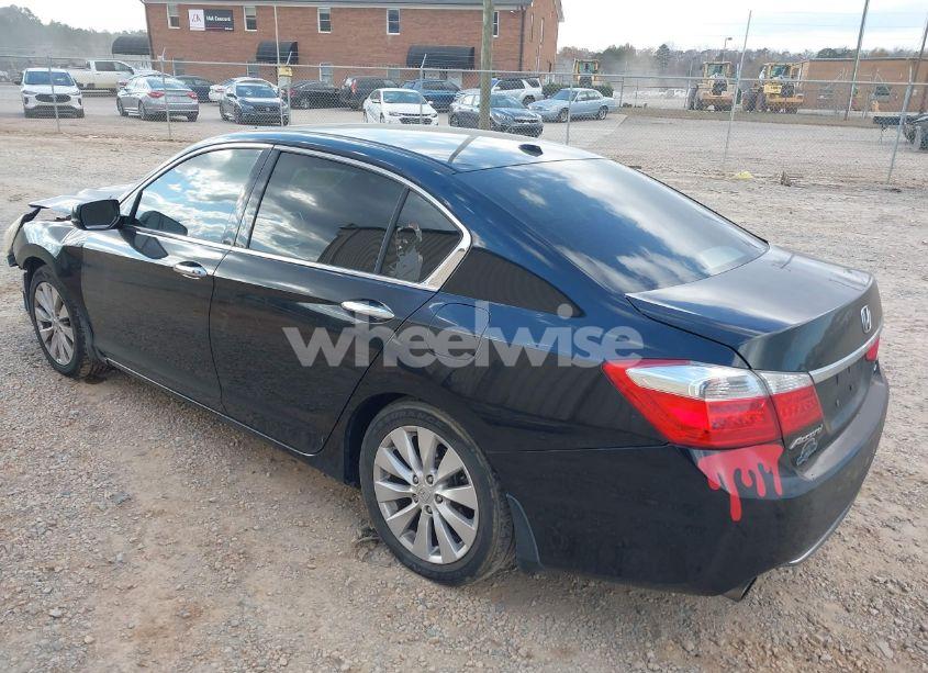 Photo 3 of 2015 Honda Accord TOURING (VIN 1HGCR3F93FA035940)