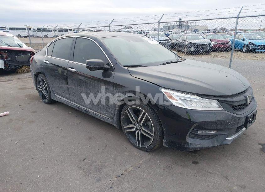 2017 Honda Accord TOURING V6 (VIN 1HGCR3F93HA037366) main photo