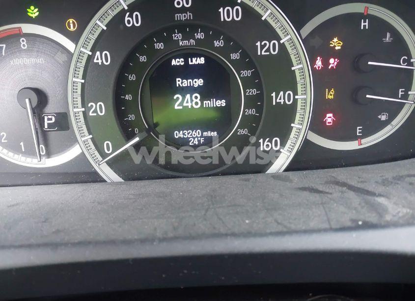 Photo 15 of 2017 Honda Accord TOURING V6 (VIN 1HGCR3F93HA037366)