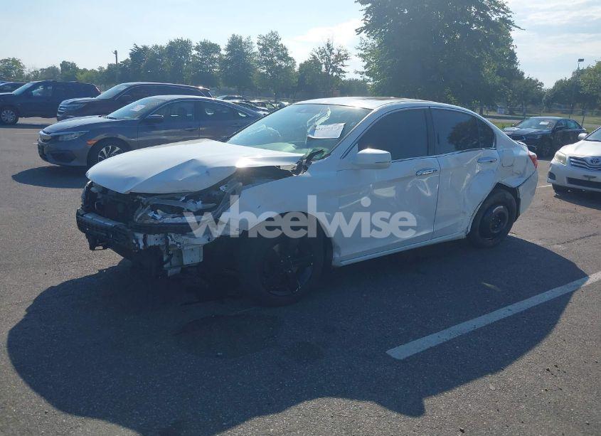 Photo 2 of 2013 Honda Accord TOURING (VIN 1HGCR3F94DA005505)