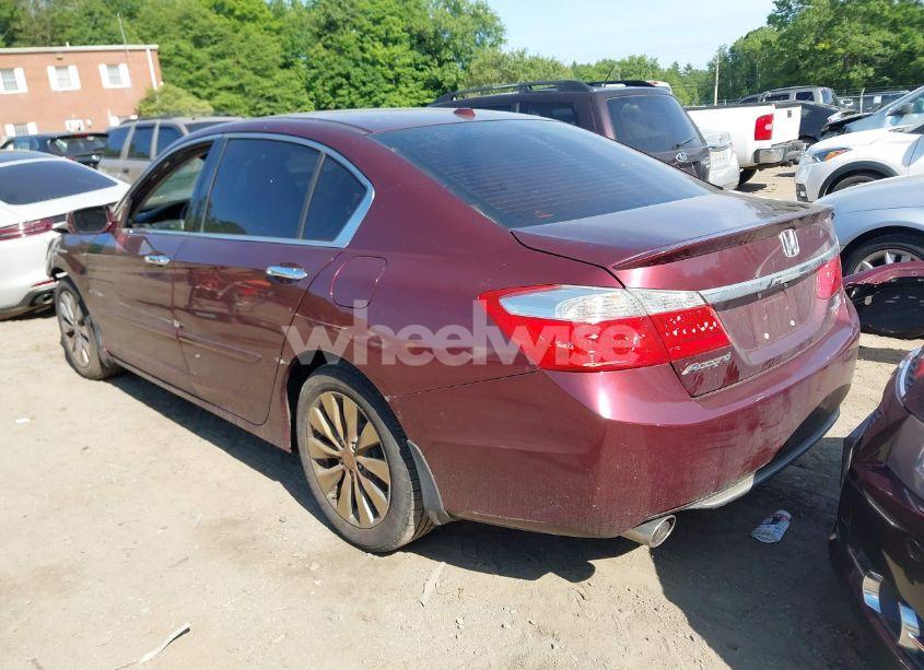 Photo 3 of 2013 Honda Accord TOURING (VIN 1HGCR3F94DA026838)
