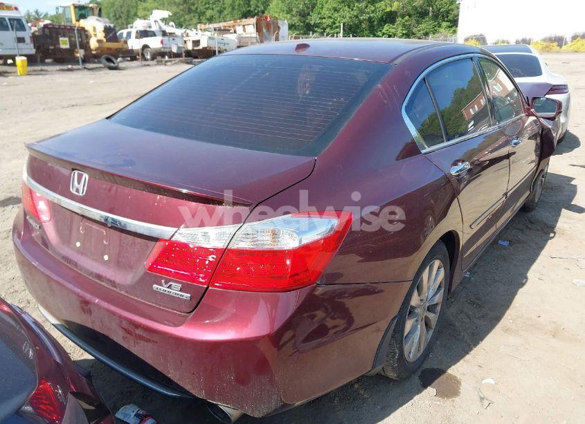 Photo 4 of 2013 Honda Accord TOURING (VIN 1HGCR3F94DA026838)