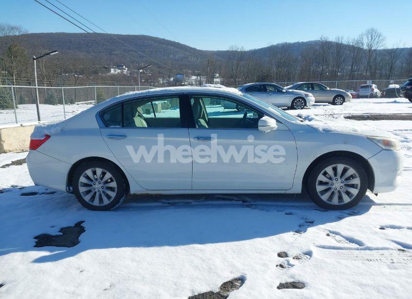 Photo 13 of 2013 Honda Accord TOURING (VIN 1HGCR3F94DA037287)