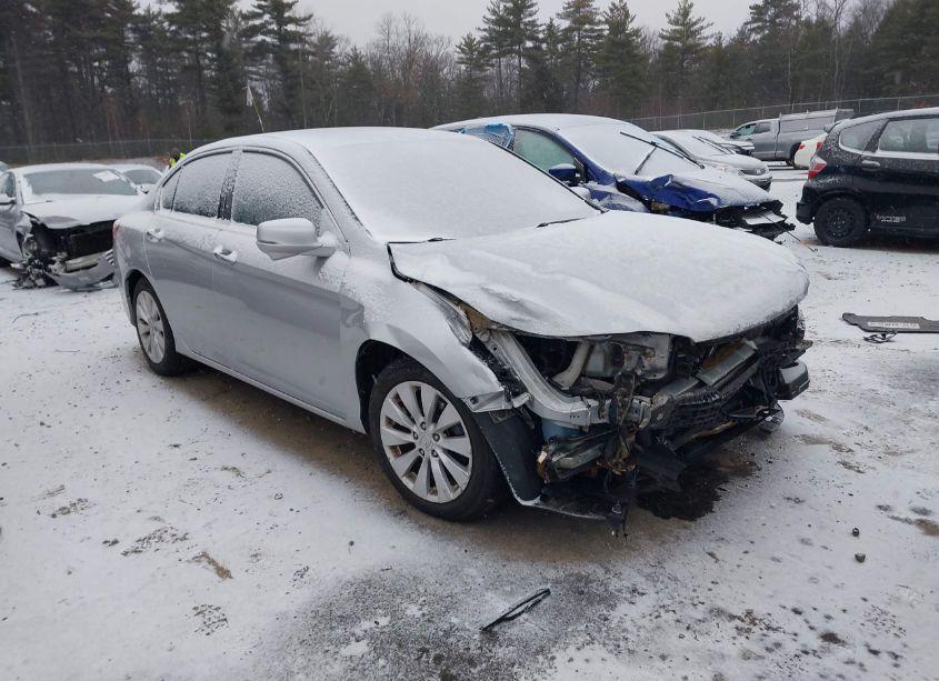 2013 Honda Accord TOURING (VIN 1HGCR3F94DA041310) main photo