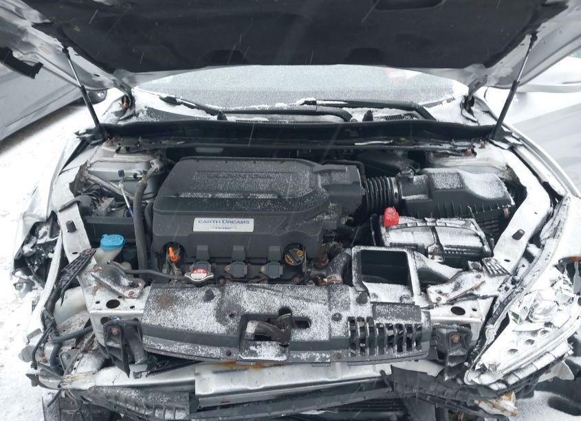 Photo 10 of 2013 Honda Accord TOURING (VIN 1HGCR3F94DA041310)