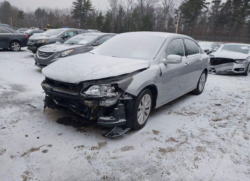 Photo 2 of 2013 Honda Accord TOURING (VIN 1HGCR3F94DA041310)