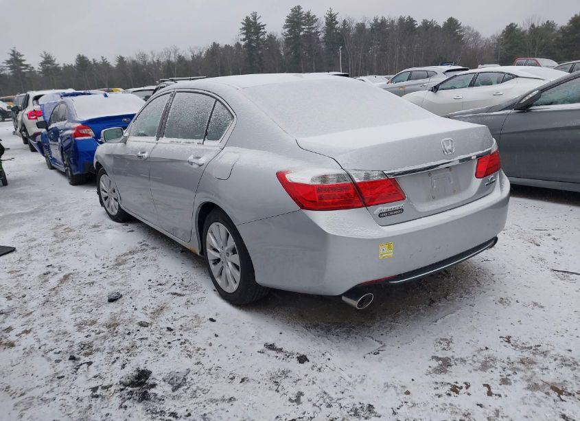 Photo 3 of 2013 Honda Accord TOURING (VIN 1HGCR3F94DA041310)