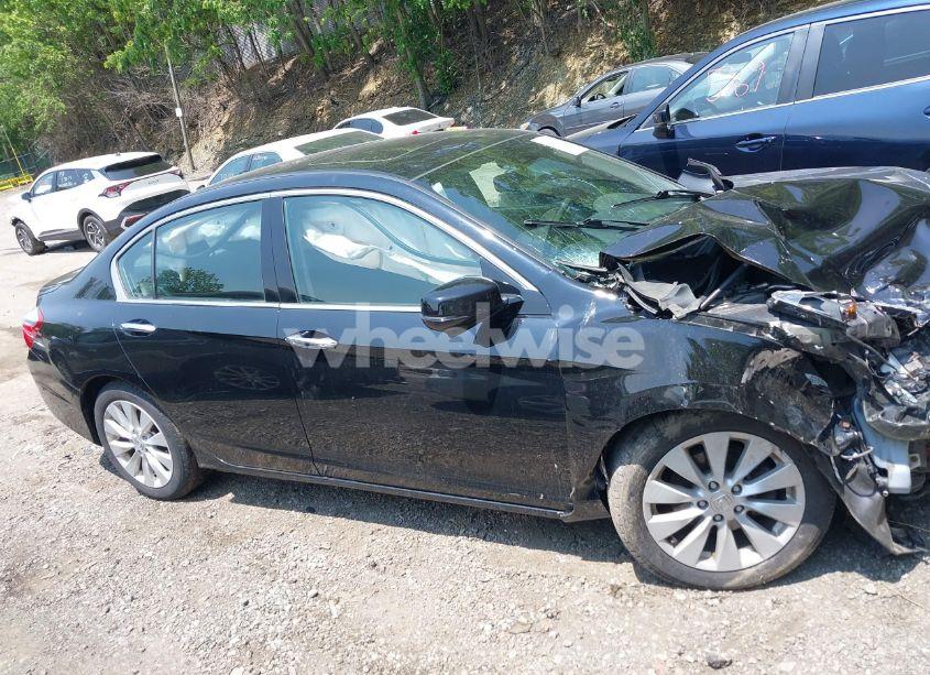 Photo 13 of 2014 Honda Accord TOURING (VIN 1HGCR3F94EA000645)