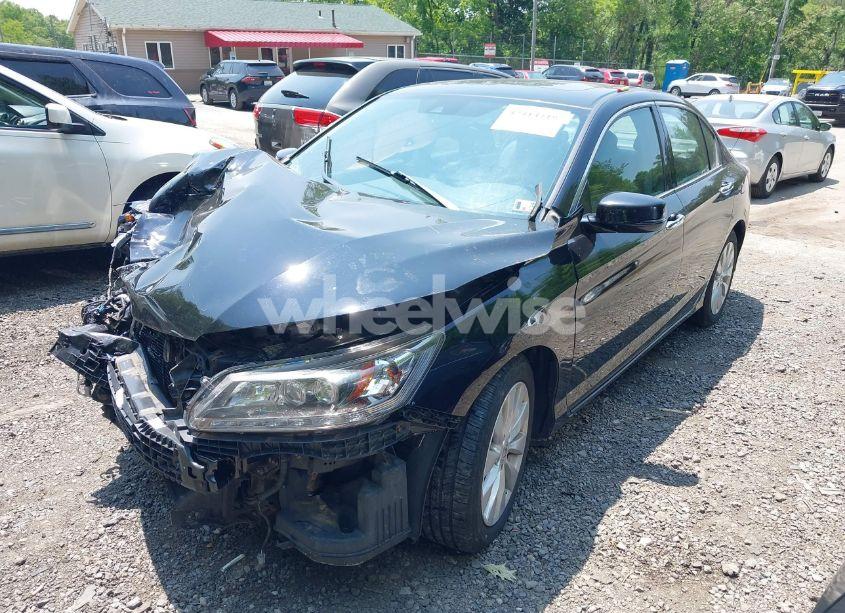 Photo 2 of 2014 Honda Accord TOURING (VIN 1HGCR3F94EA000645)