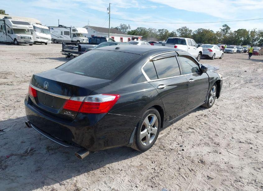 Photo 4 of 2015 Honda Accord TOURING (VIN 1HGCR3F94FA002154)