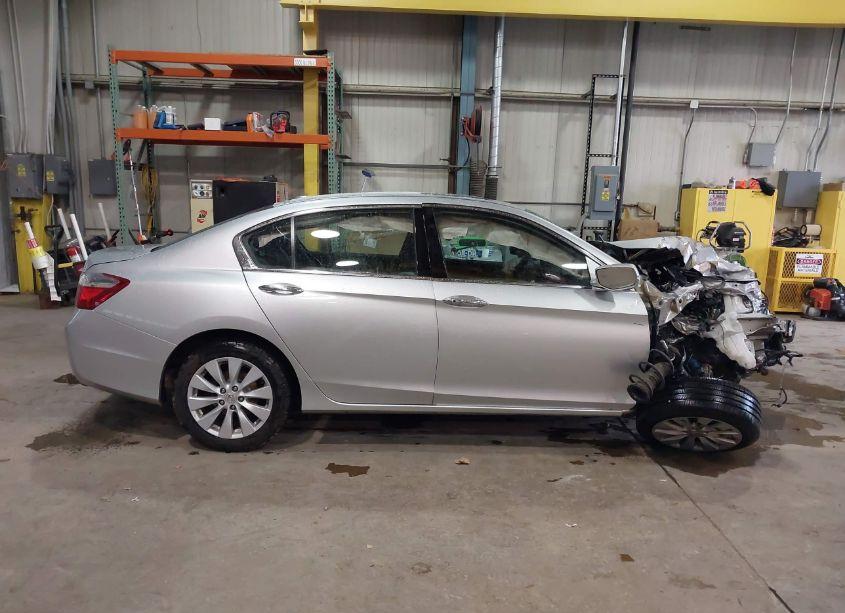 Photo 14 of 2015 Honda Accord TOURING (VIN 1HGCR3F94FA024736)