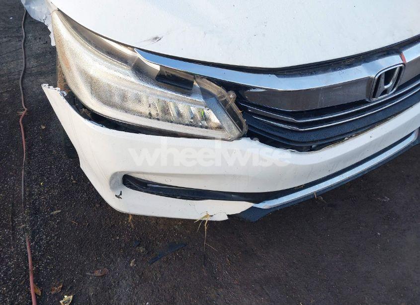 Photo 17 of 2016 Honda Accord TOURING (VIN 1HGCR3F94GA030795)