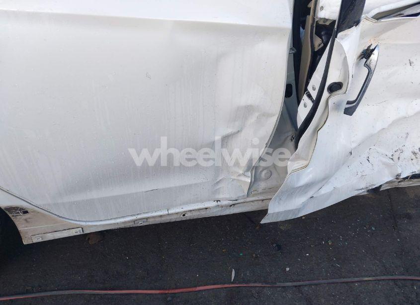 Photo 18 of 2016 Honda Accord TOURING (VIN 1HGCR3F94GA030795)